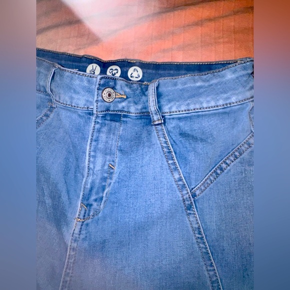 Rewash Women’s Light Blue Relaxed Jeans - Picture 1 of 5